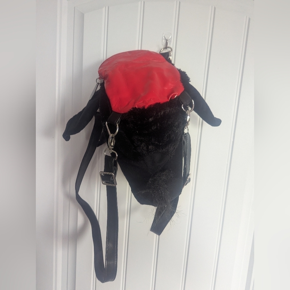 Kreepsville Demon Goat Head Backpack - Picture 5 of 9